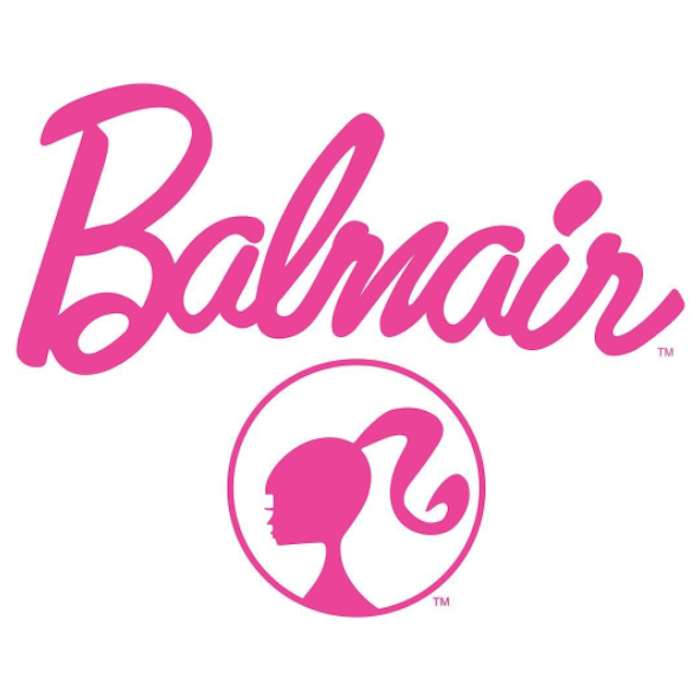 El diseñador gráfico REILLY fusiona el nombre de Balmain con el logo de Barbie
