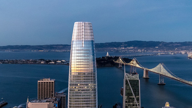 Salesforce Tower el edificio más alto de San Francisco obra del arquitecto argentino César Pelli (Pelli Clarke Pelli Architects).