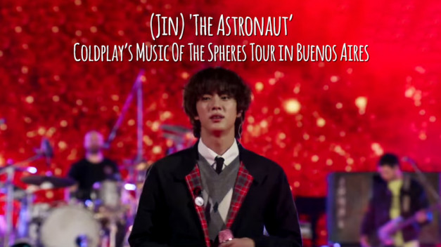 Jin, cantante del grupo coreano BTS, interpreta por primera vez junto a Coldplay la nueva canción The Astronaut, en el concierto de Buenos Aires de la gira Music Of The Spheres Tour.