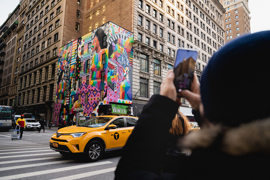 Multiculture Freedom, obra del año 2019 del artista Okuda San Miguel en la ciudad de Nueva York