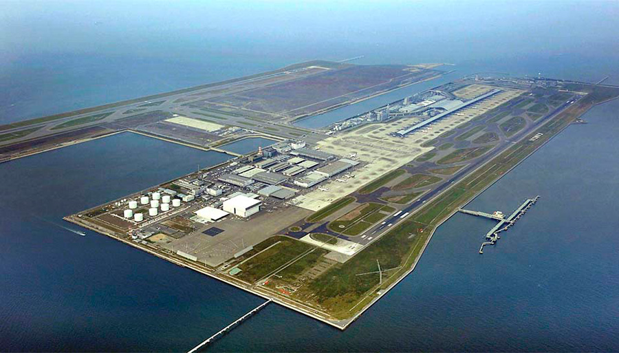 Aeropuerto en Kansai Japón realizado por el arquitecto Renzo Piano