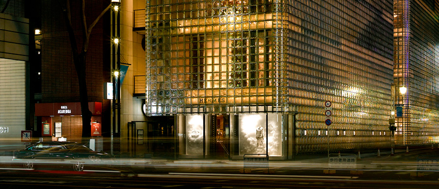 Maison Hermes en Tokio realizado por el arquitecto Renzo Piano
