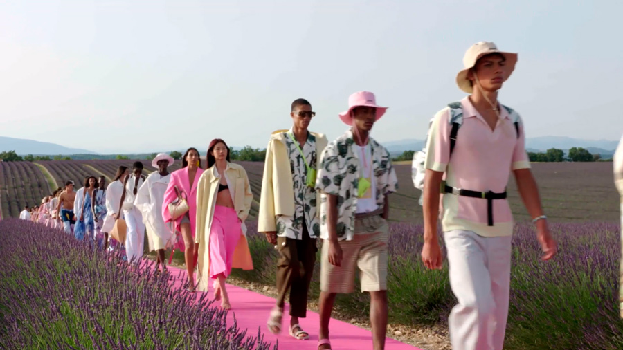 Desfile Jacquemus en campos de lavanda, imagen 1