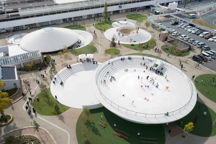 Diseño de arquitectura Plaza Estación de Tenri estudio Nendo, imagen 1