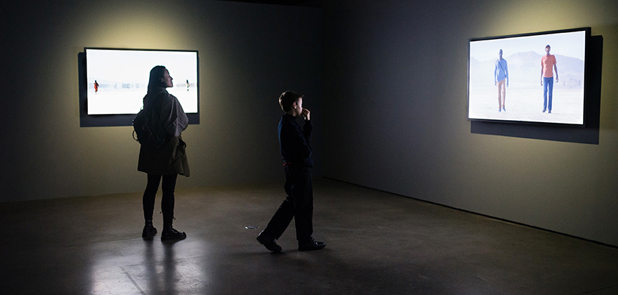 Bill Viola exposición en Fundación Telefónica Espejos de lo Invisible